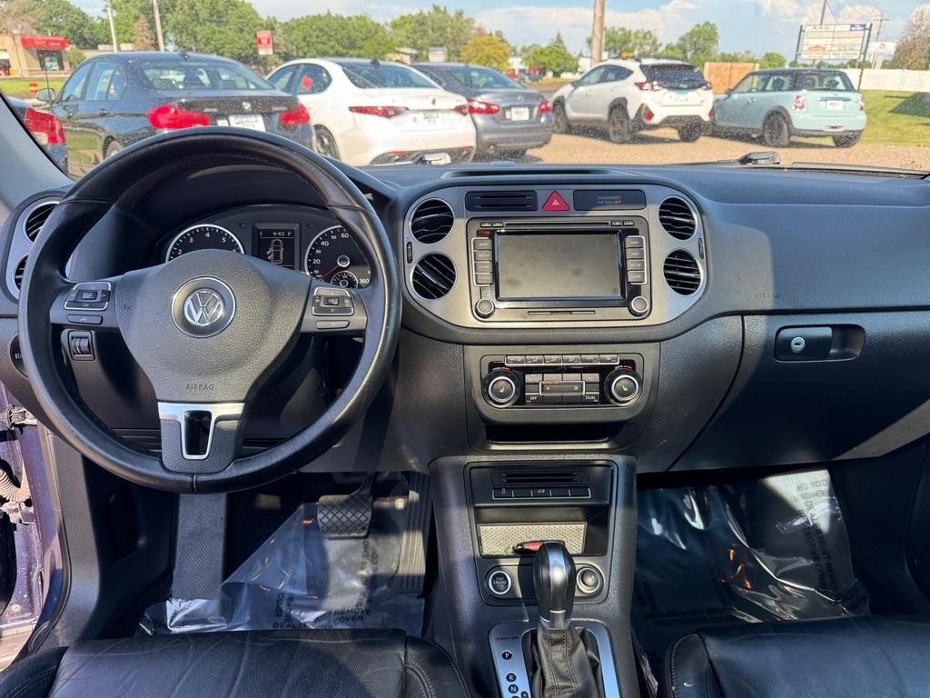 Volkswagen Tiguan 4WD 4dr S 4Motion 2011