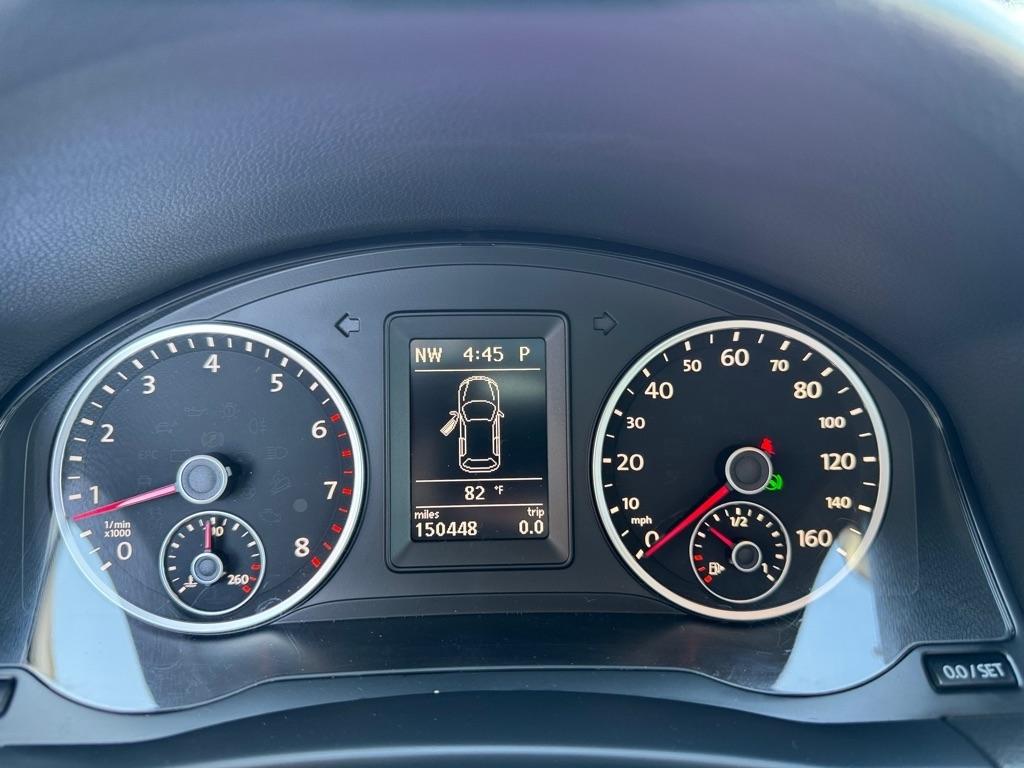 Volkswagen Tiguan 4WD 4dr S 4Motion 2011