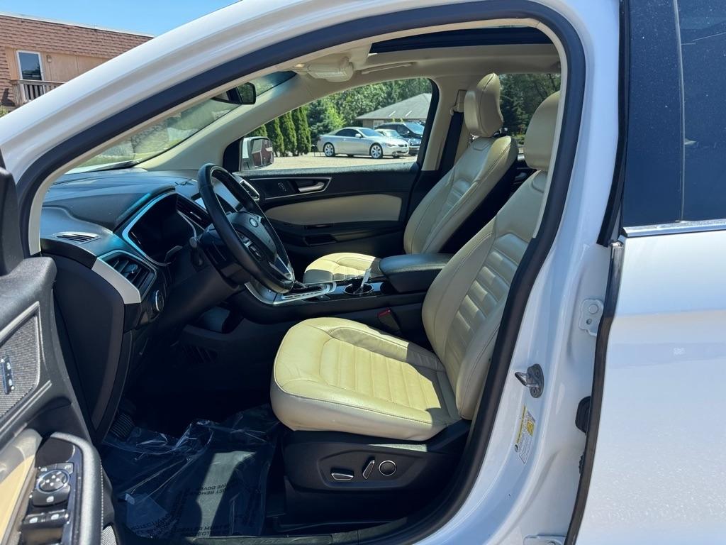 Ford Edge 4dr SEL AWD 2016
