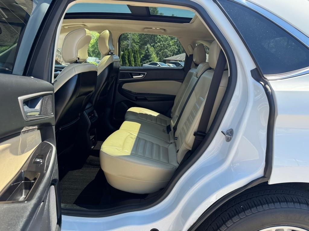 Ford Edge 4dr SEL AWD 2016
