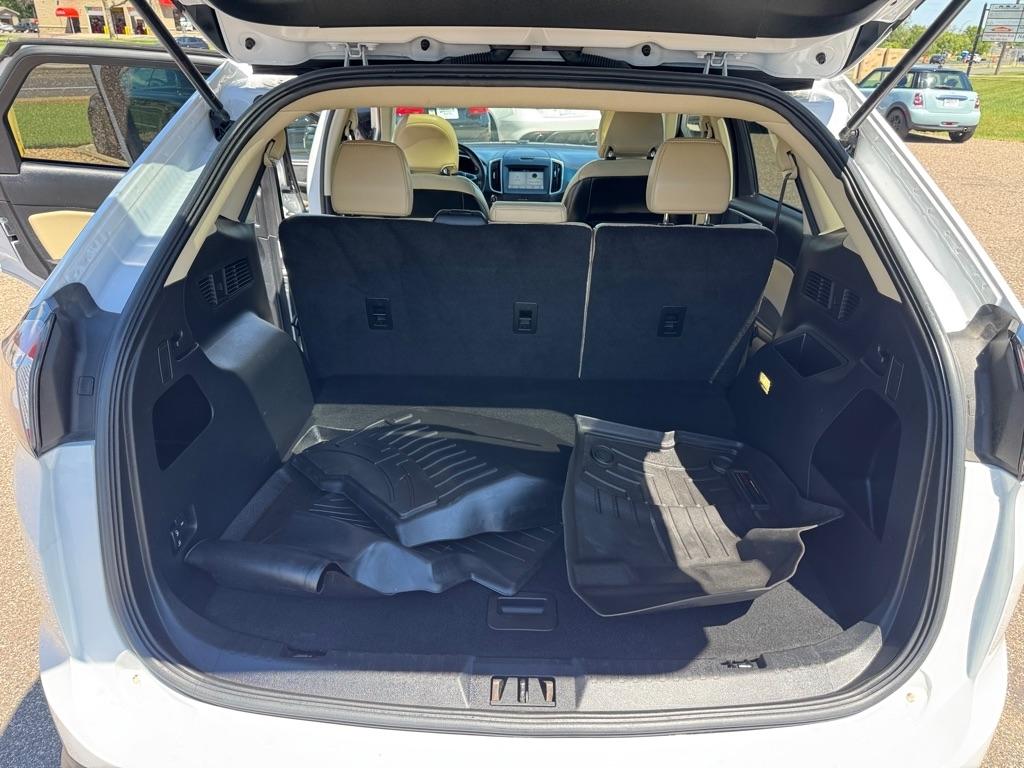 Ford Edge 4dr SEL AWD 2016