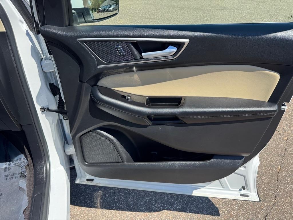 Ford Edge 4dr SEL AWD 2016