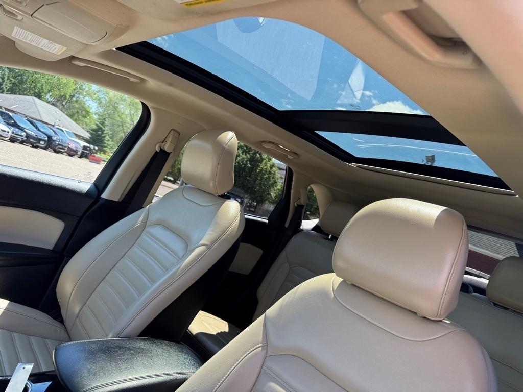 Ford Edge 4dr SEL AWD 2016