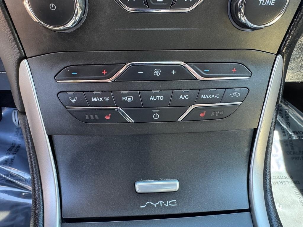 Ford Edge 4dr SEL AWD 2016