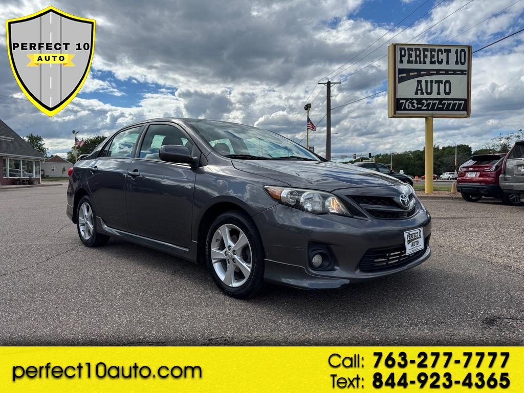 Toyota Corolla 4dr Sdn Auto LE Special Edition (Natl) 2013