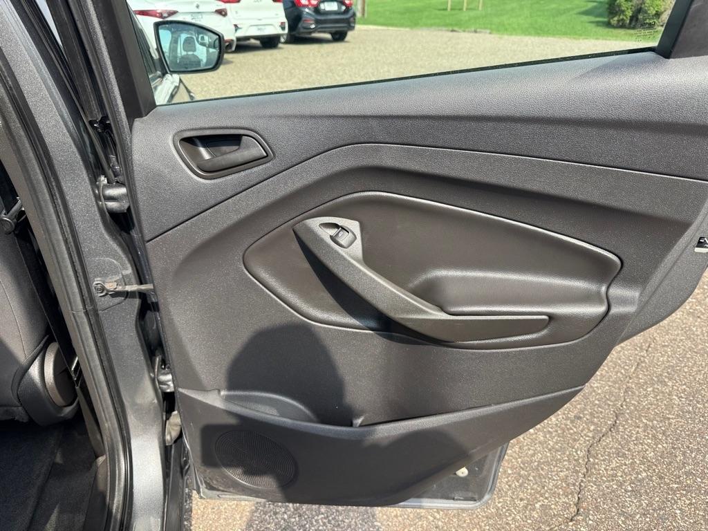 Ford Escape FWD 4dr S 2014