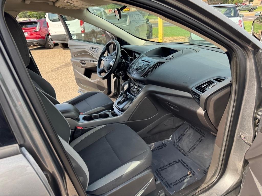 Ford Escape FWD 4dr S 2014