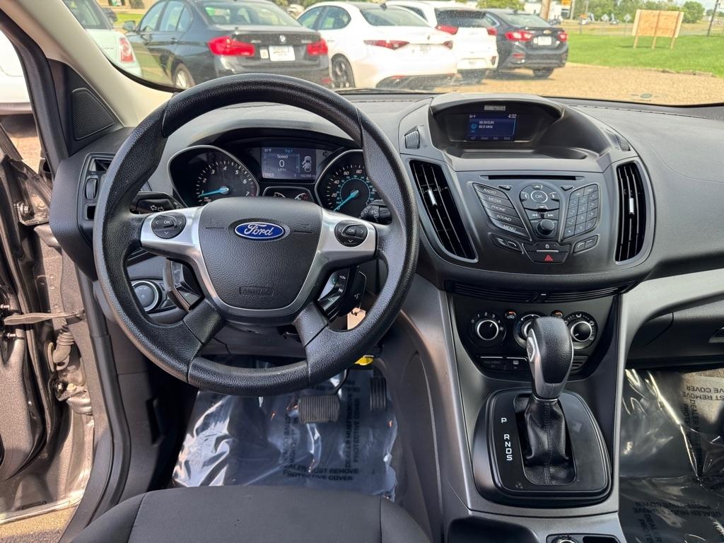 Ford Escape FWD 4dr S 2014