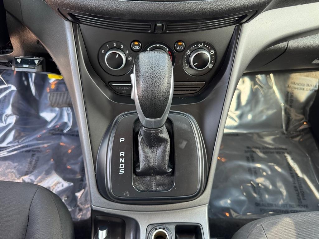 Ford Escape FWD 4dr S 2014