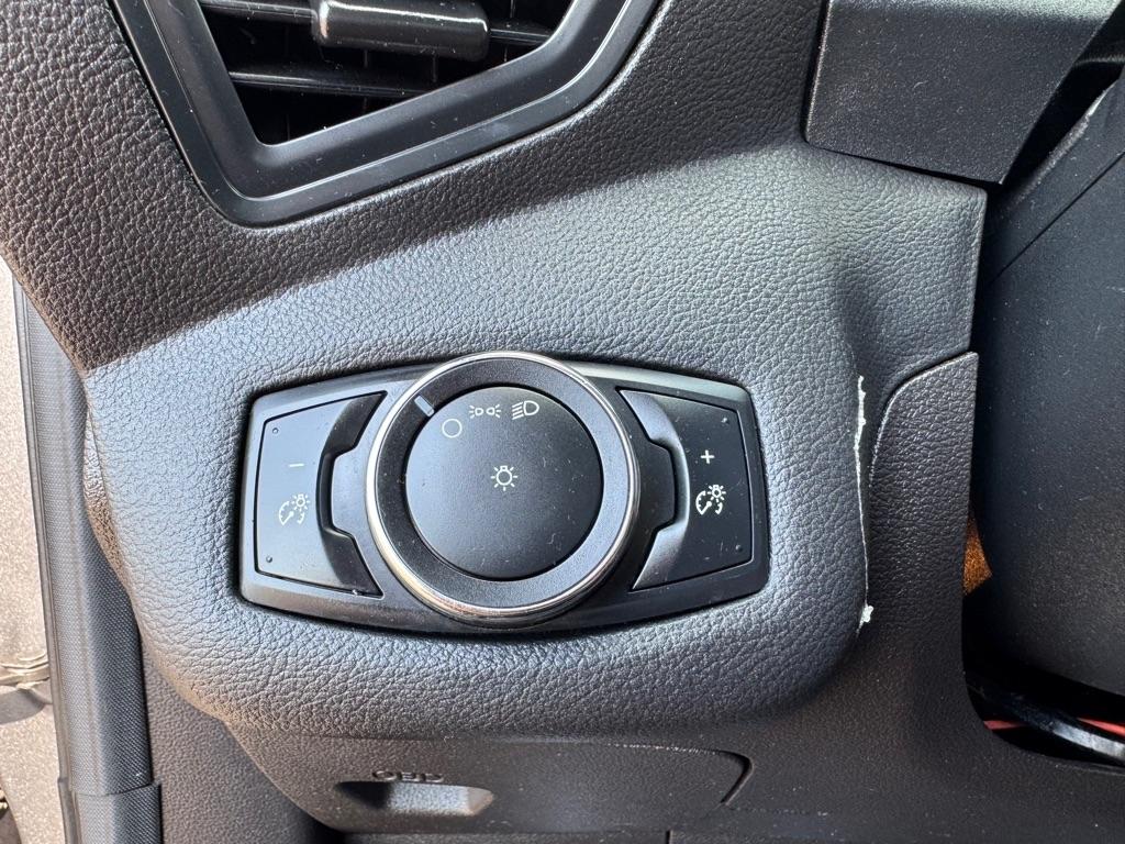 Ford Escape FWD 4dr S 2014