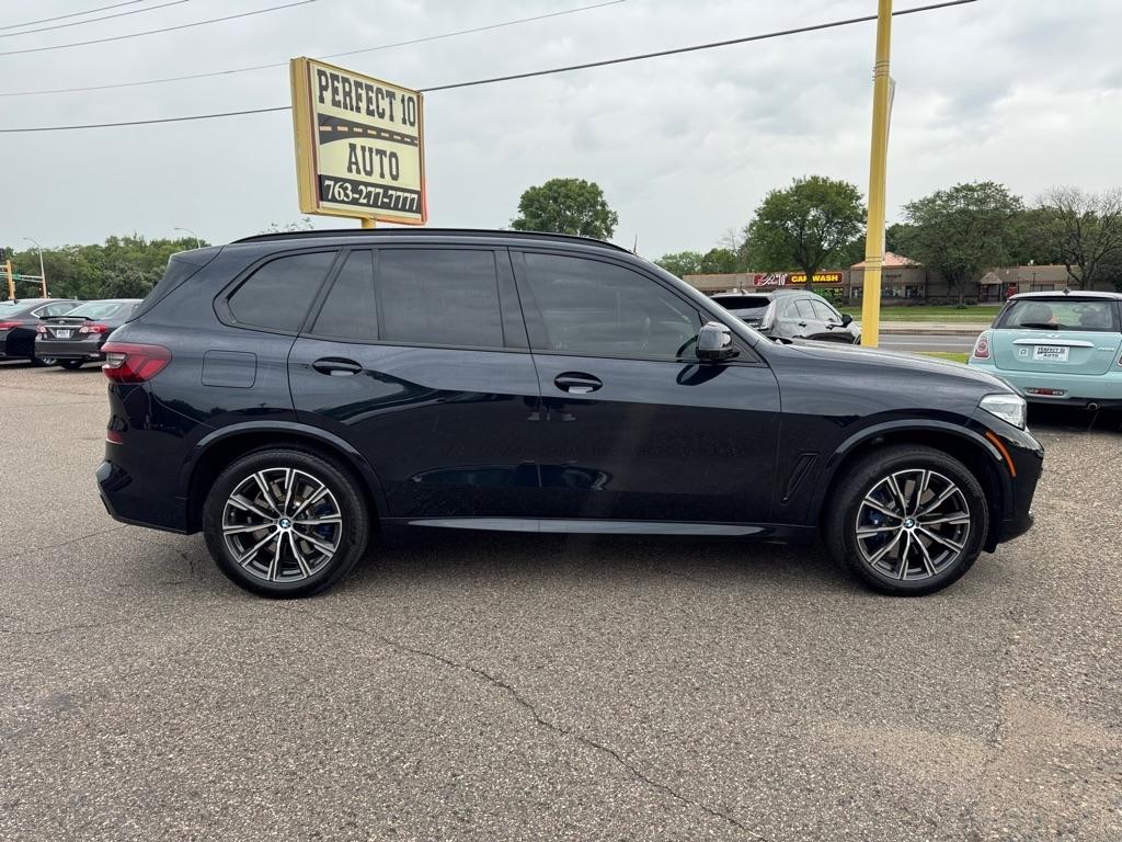 BMW X5 M50i Sports Activity Vehicle 2021