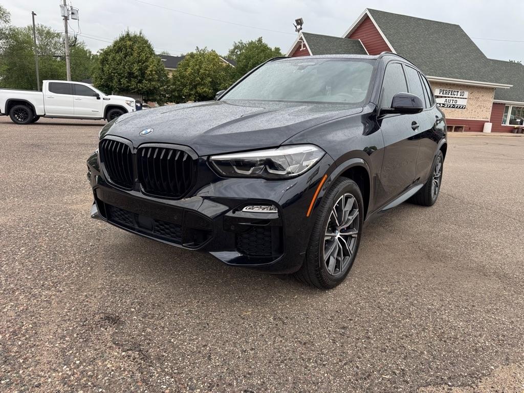 BMW X5 M50i Sports Activity Vehicle 2021