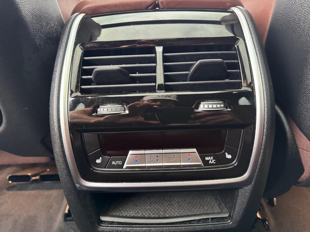 BMW X5 M50i Sports Activity Vehicle 2021