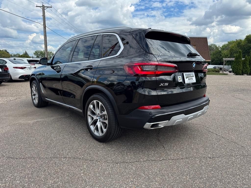 BMW X5 xDrive40i Sports Activity Vehicle 2022