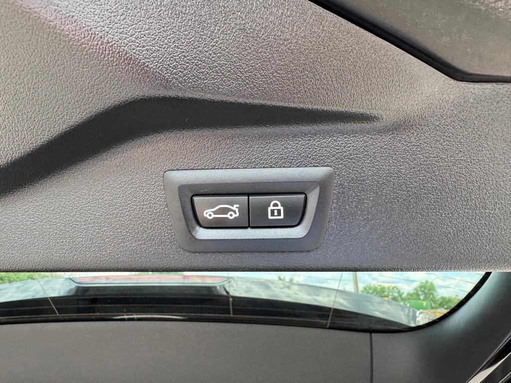 BMW X5 xDrive40i Sports Activity Vehicle 2022