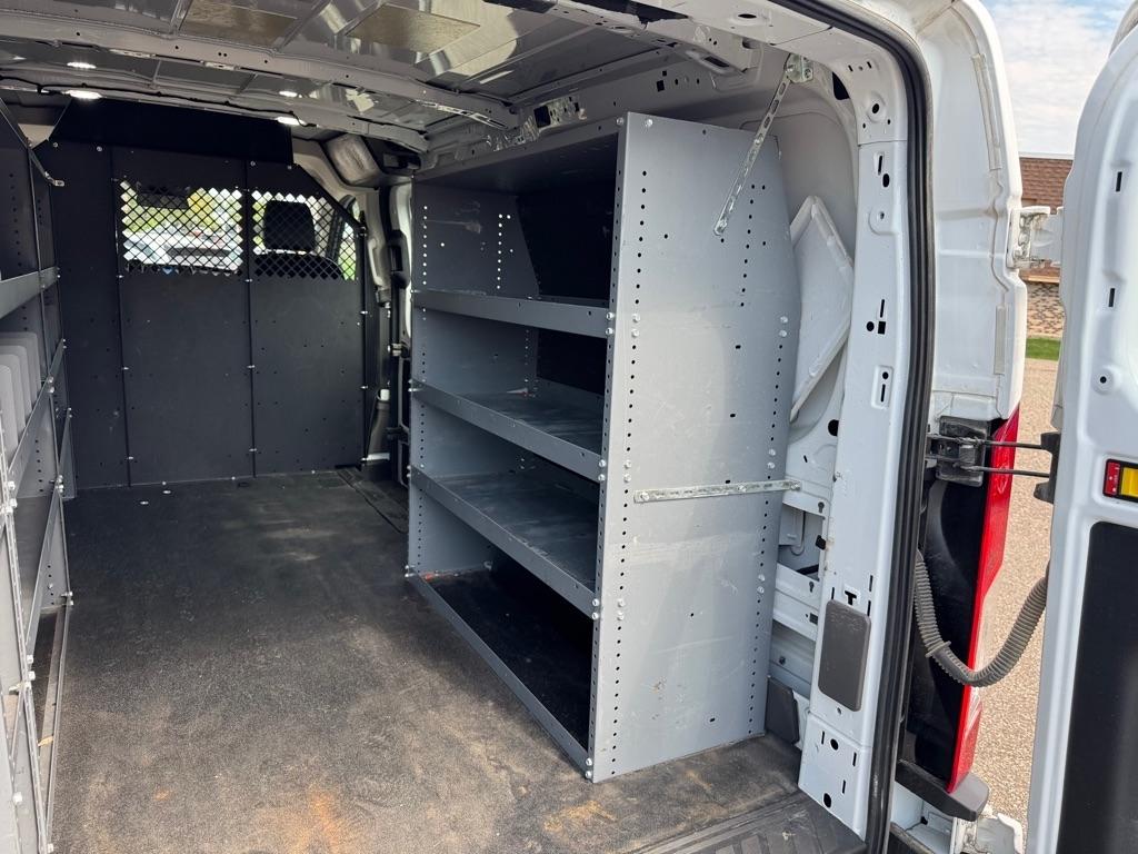 Ford Transit Cargo Van T-250 130" Low Rf 9070 GVWR AWD 2022