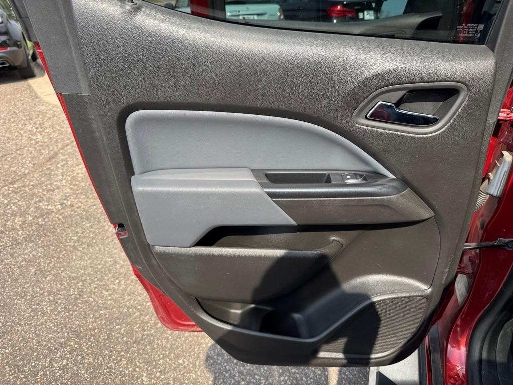 Chevrolet Colorado 4WD Crew Cab 140.5" Z71 2015