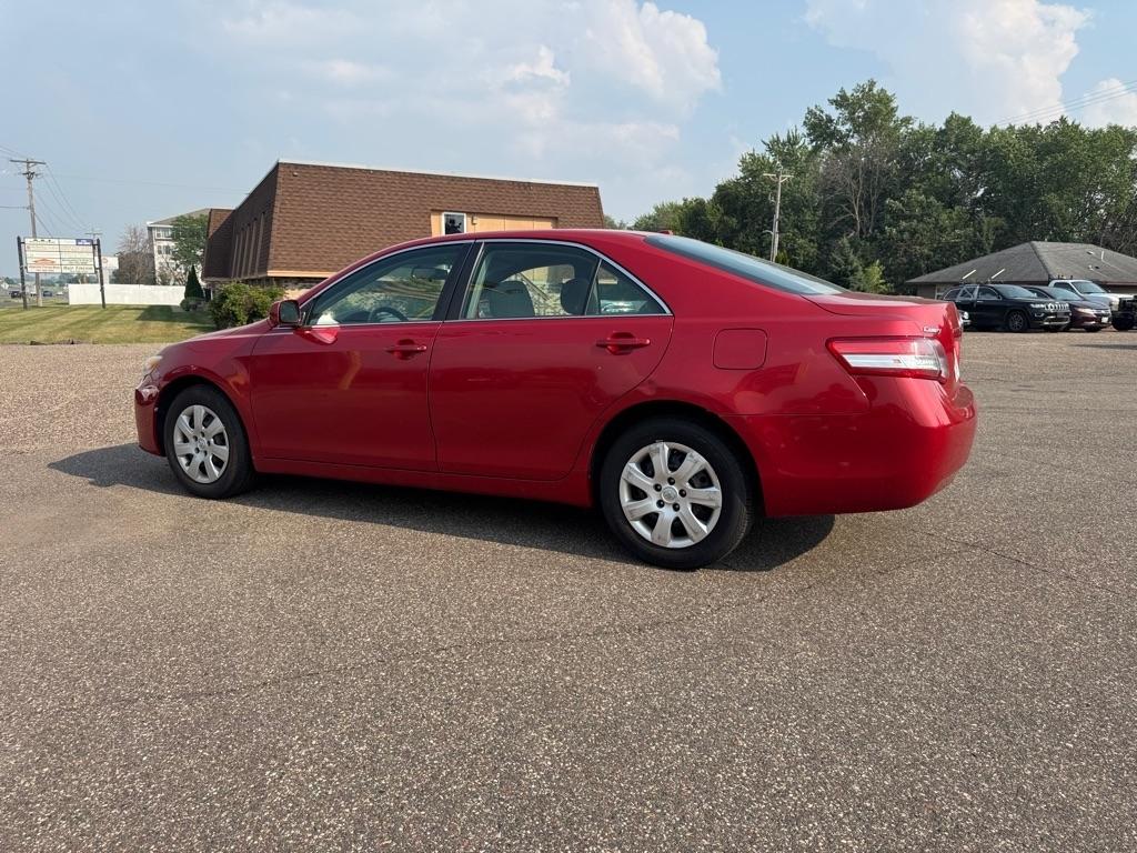 Toyota Camry LE 2011