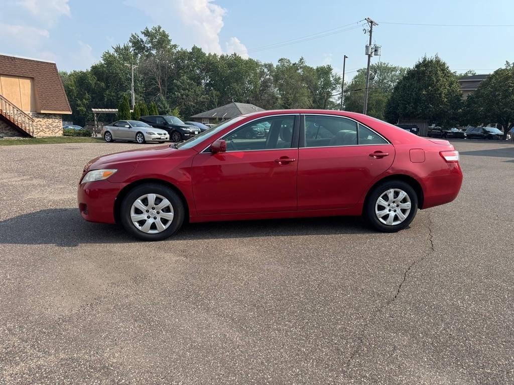 Toyota Camry LE 2011