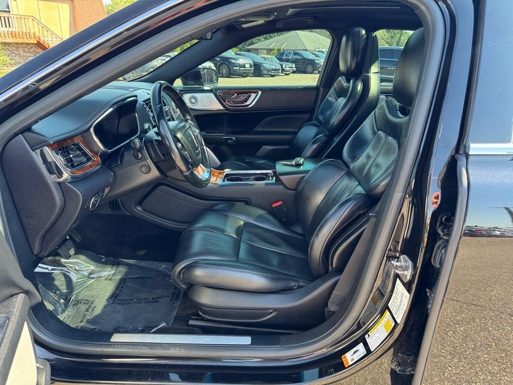 Lincoln Continental Reserve AWD 2017