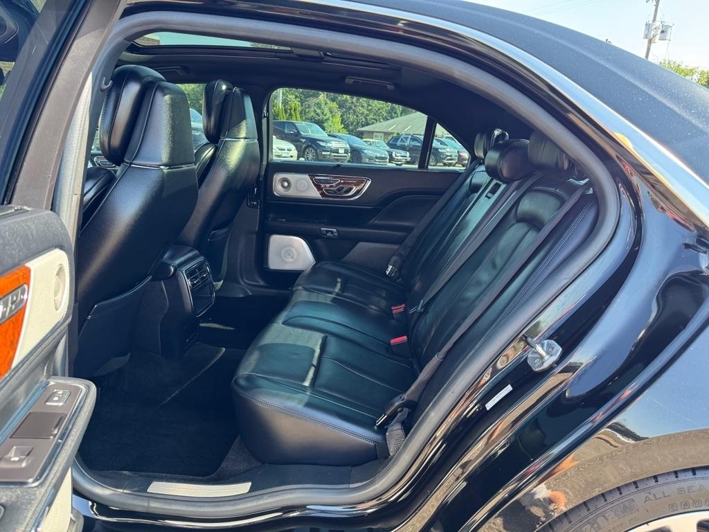 Lincoln Continental Reserve AWD 2017