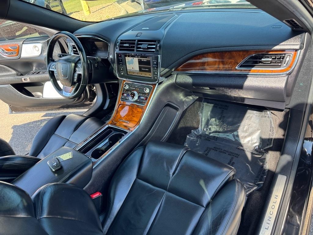 Lincoln Continental Reserve AWD 2017