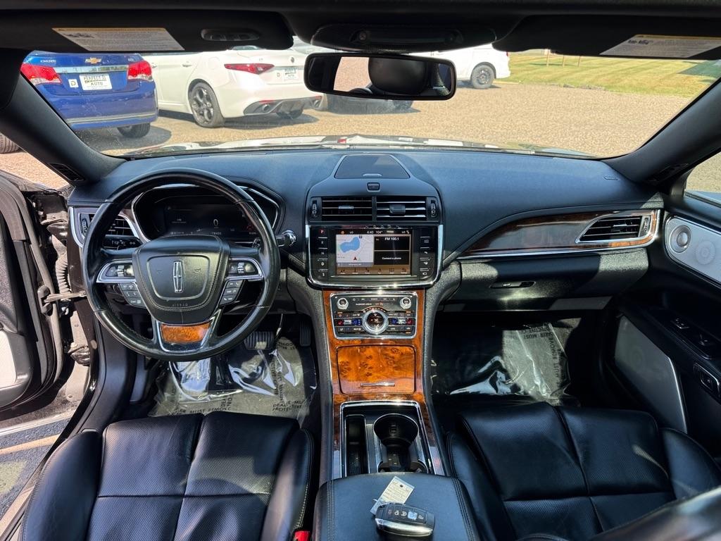 Lincoln Continental Reserve AWD 2017