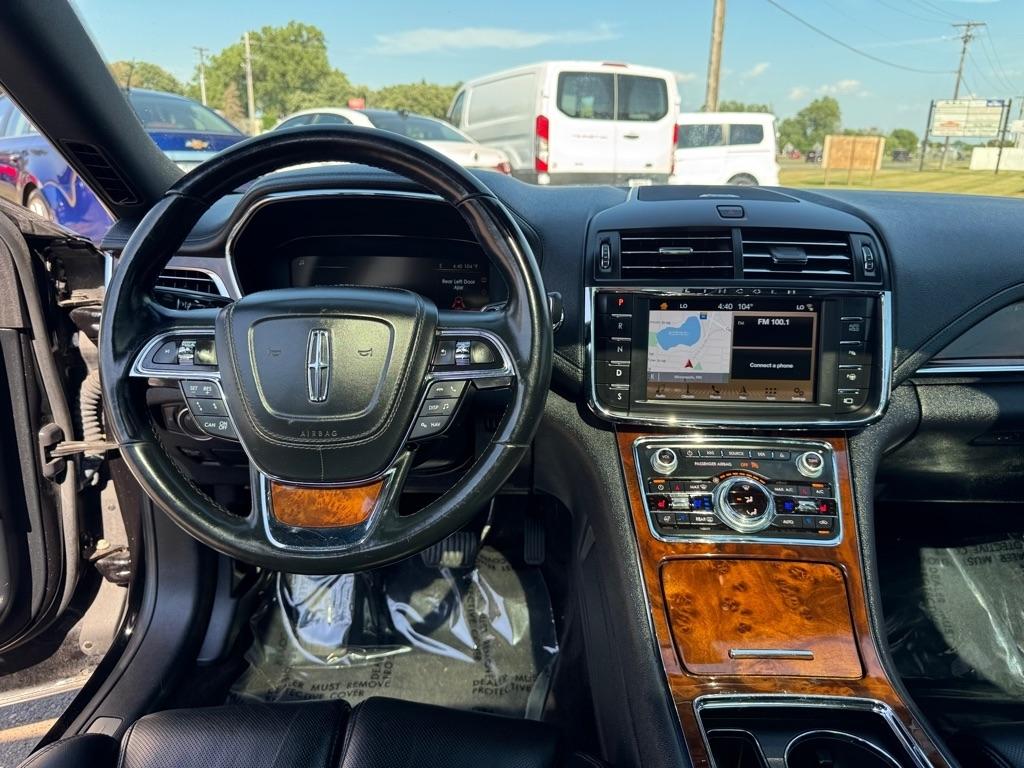 Lincoln Continental Reserve AWD 2017