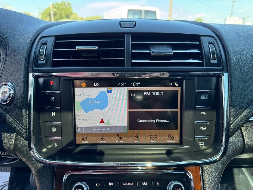 Lincoln Continental Reserve AWD 2017