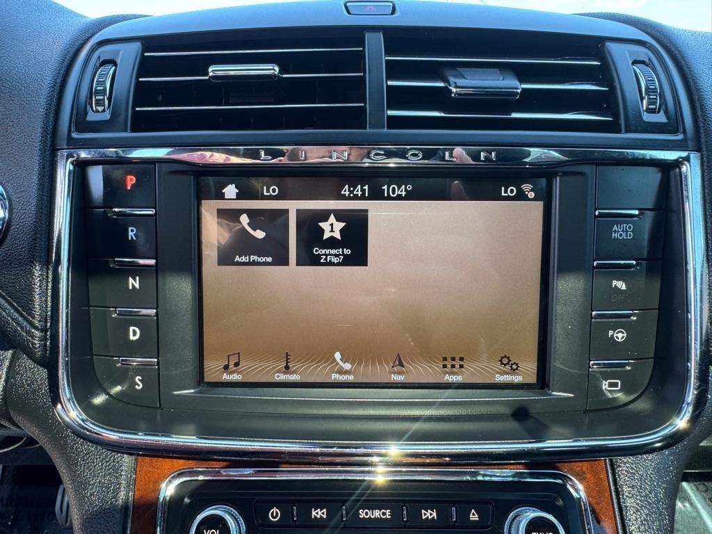 Lincoln Continental Reserve AWD 2017