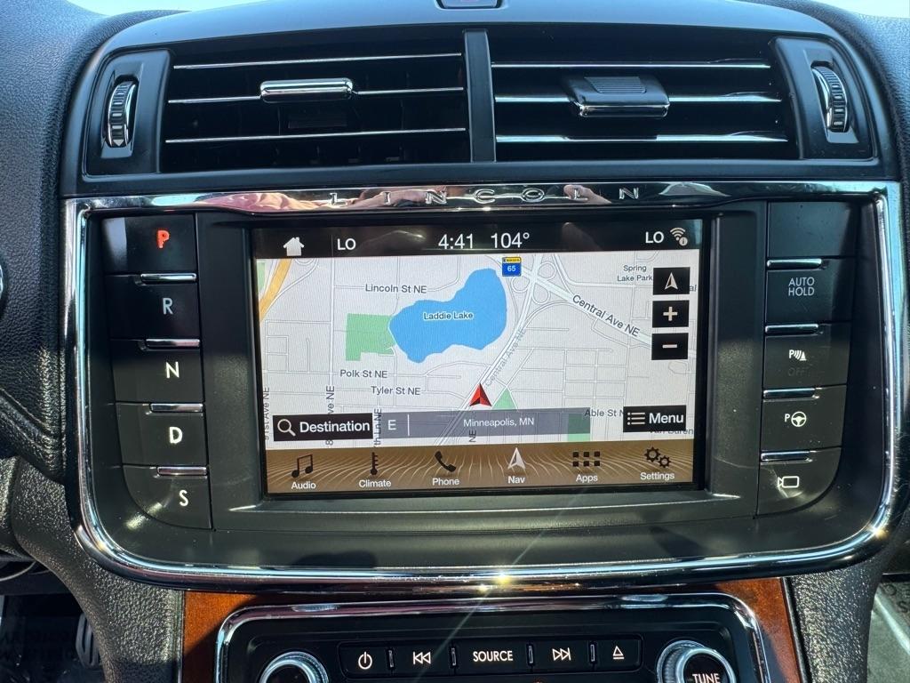 Lincoln Continental Reserve AWD 2017
