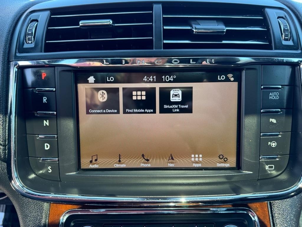Lincoln Continental Reserve AWD 2017