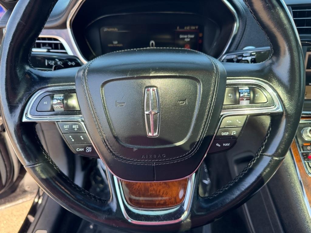 Lincoln Continental Reserve AWD 2017