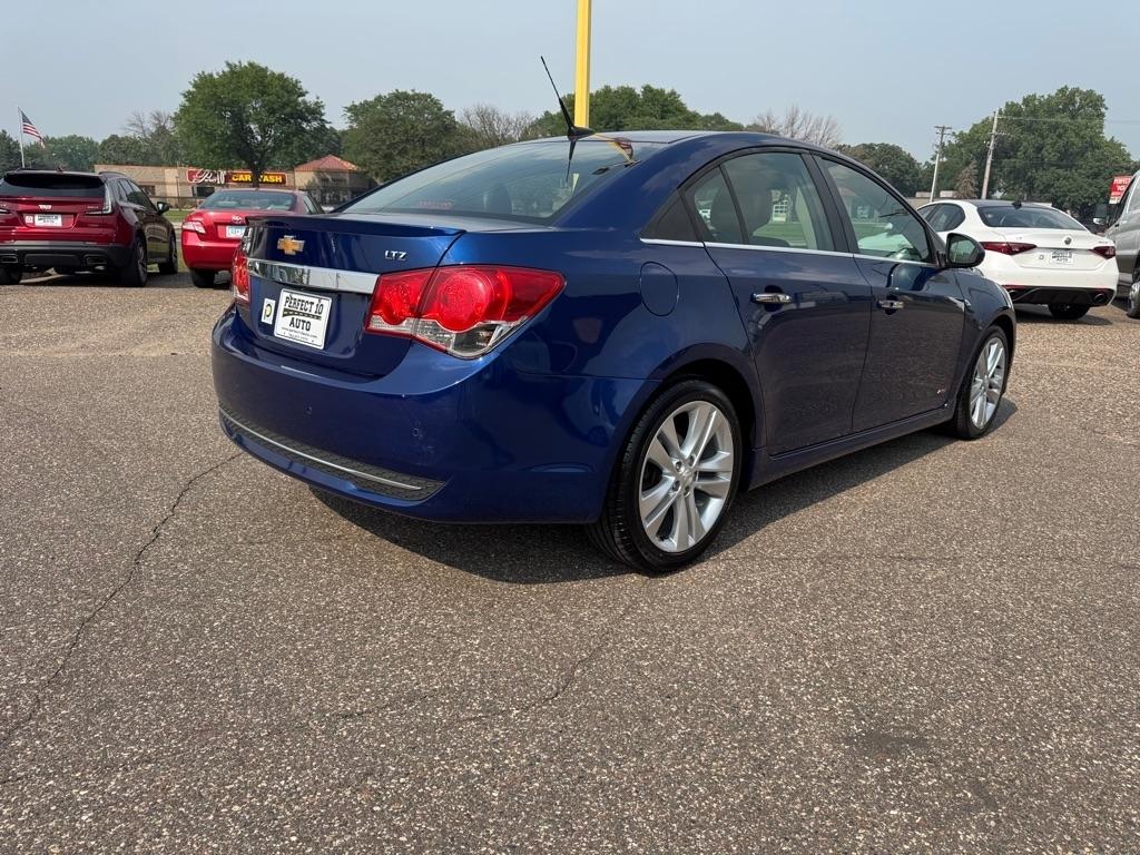 Chevrolet Cruze 4dr Sdn LTZ 2012