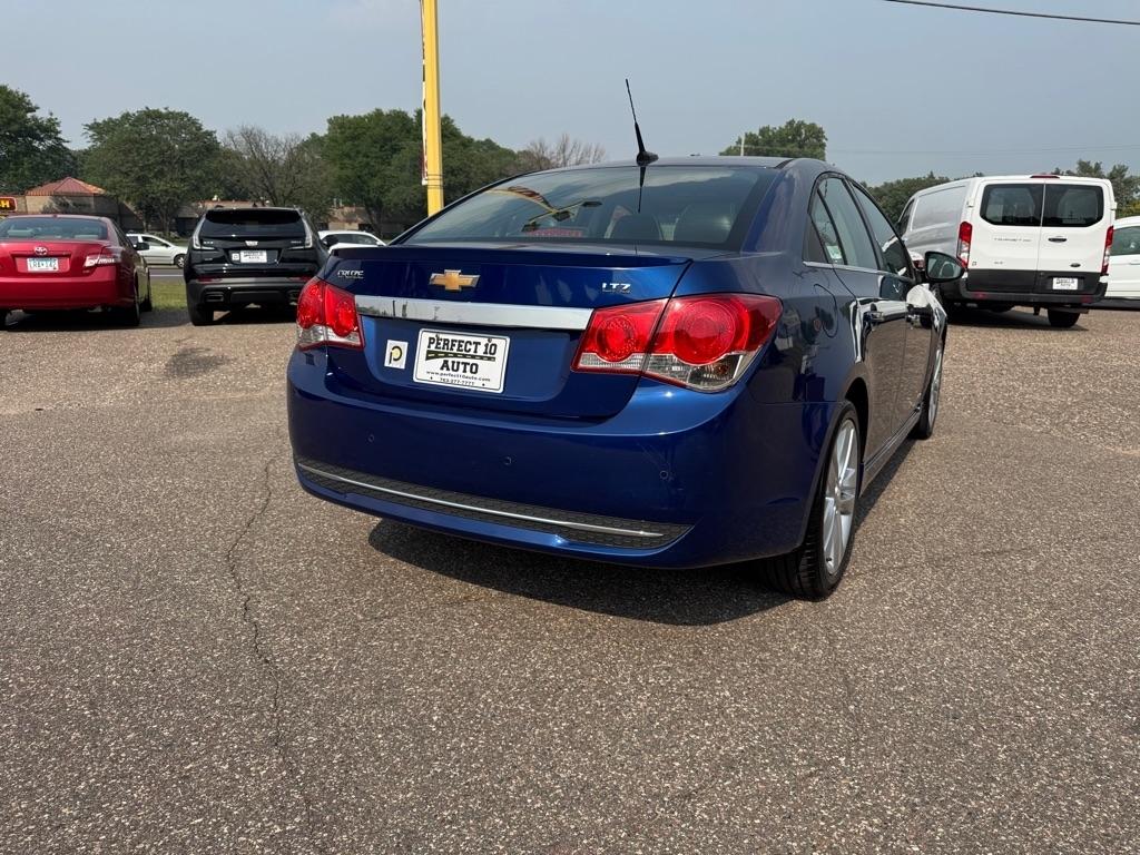 Chevrolet Cruze 4dr Sdn LTZ 2012