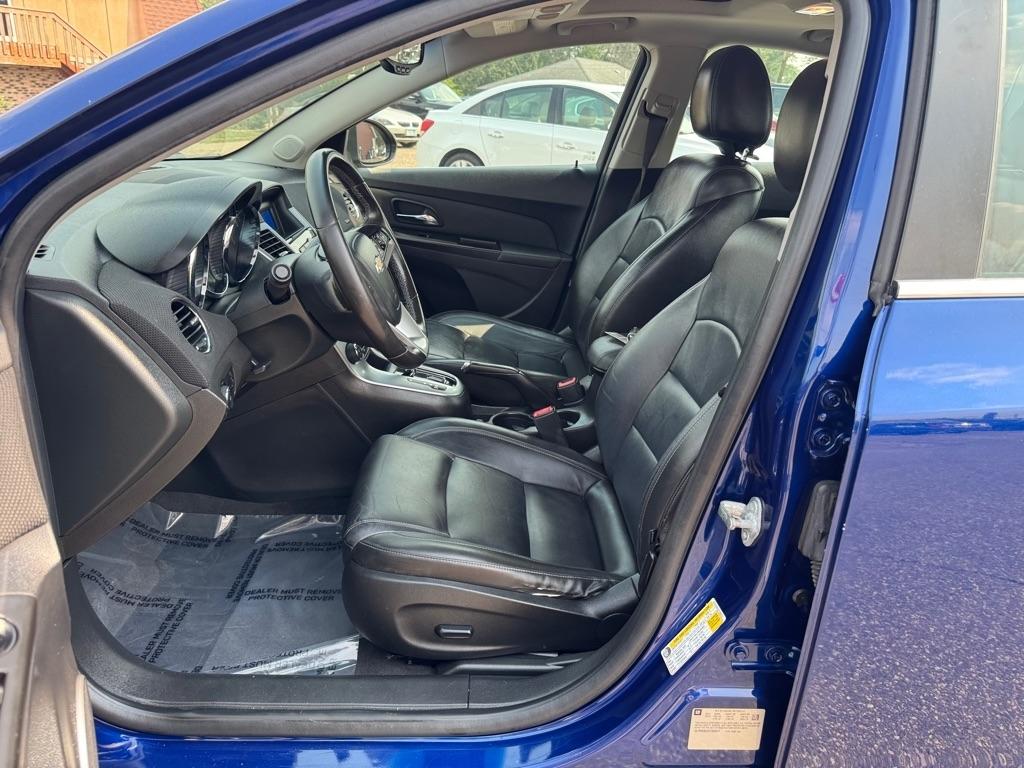 Chevrolet Cruze 4dr Sdn LTZ 2012