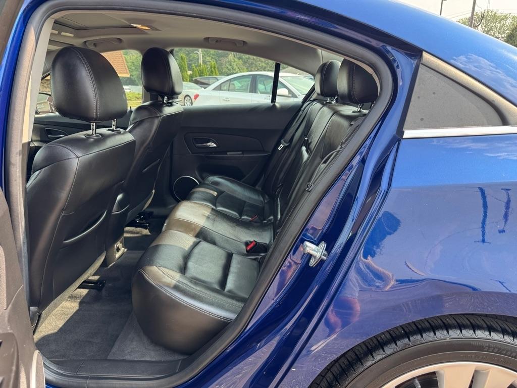 Chevrolet Cruze 4dr Sdn LTZ 2012