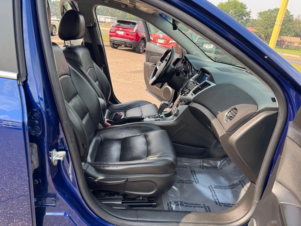 Chevrolet Cruze 4dr Sdn LTZ 2012