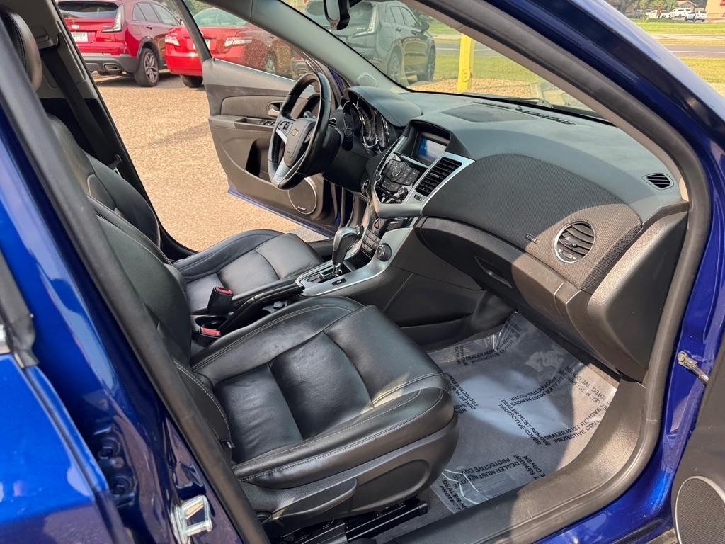 Chevrolet Cruze 4dr Sdn LTZ 2012