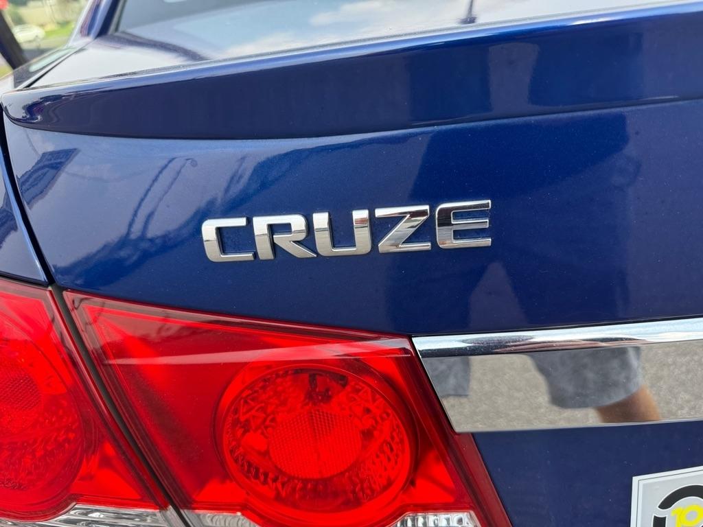 Chevrolet Cruze 4dr Sdn LTZ 2012