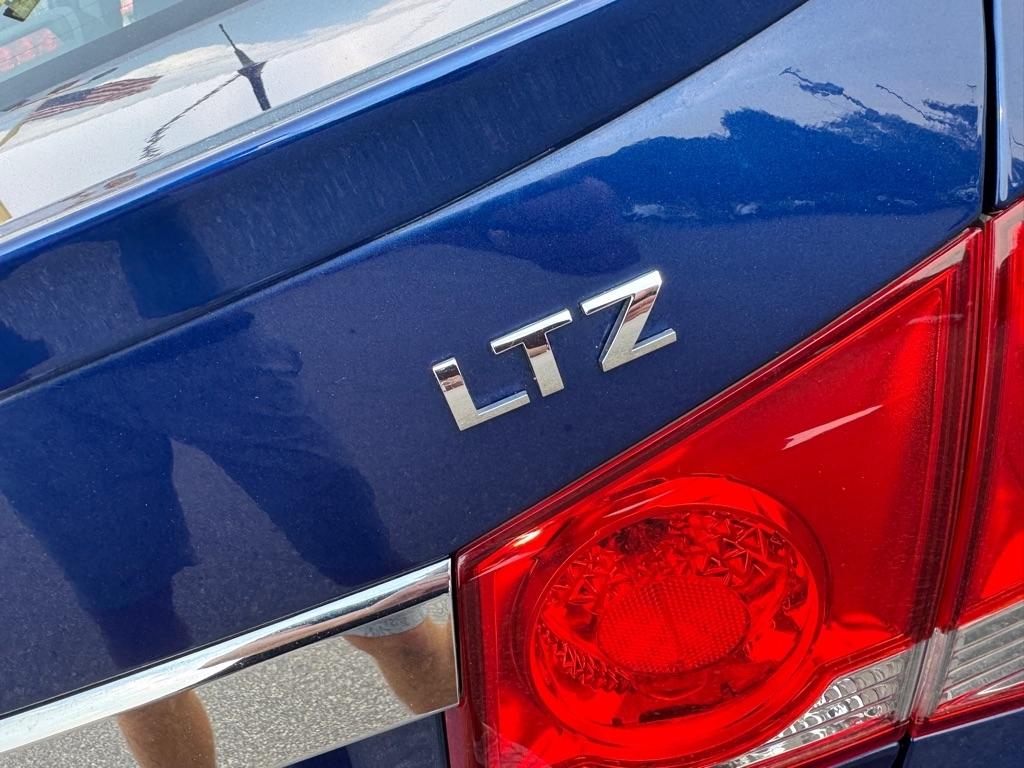 Chevrolet Cruze 4dr Sdn LTZ 2012
