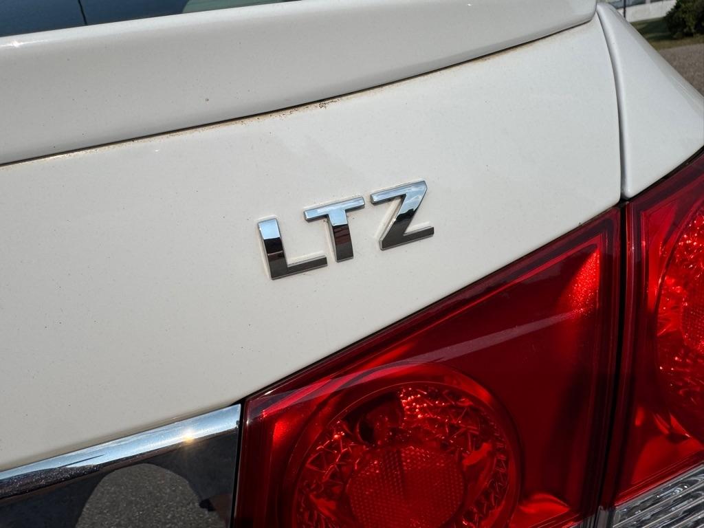 Chevrolet Cruze 4dr Sdn LTZ 2015