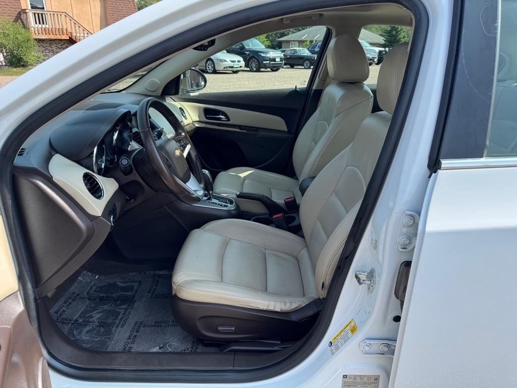 Chevrolet Cruze 4dr Sdn LTZ 2015