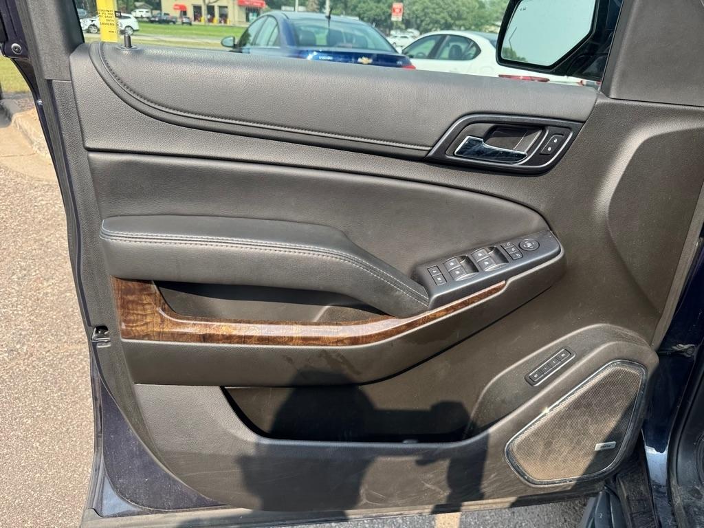 Chevrolet Tahoe 4WD 4dr LT 2019