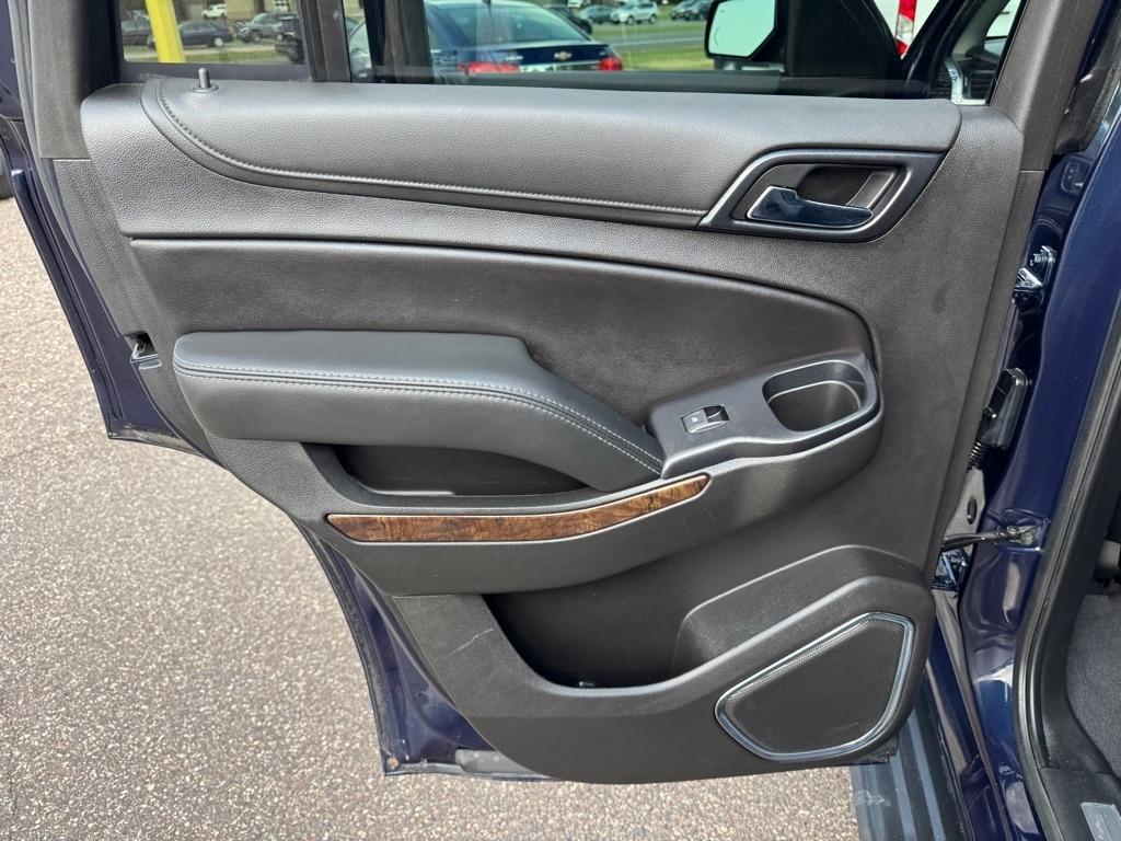 Chevrolet Tahoe 4WD 4dr LT 2019