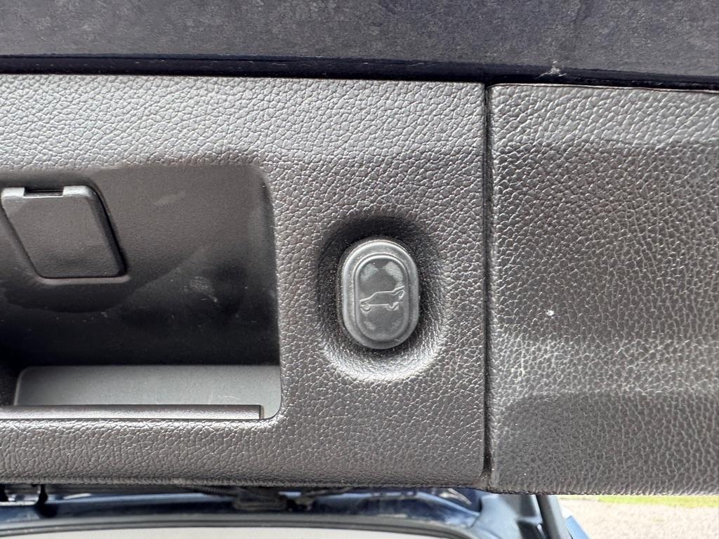 Chevrolet Tahoe 4WD 4dr LT 2019