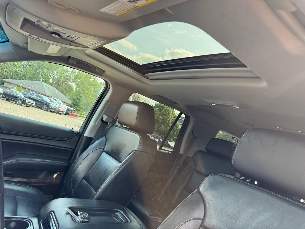 Chevrolet Tahoe 4WD 4dr LT 2019