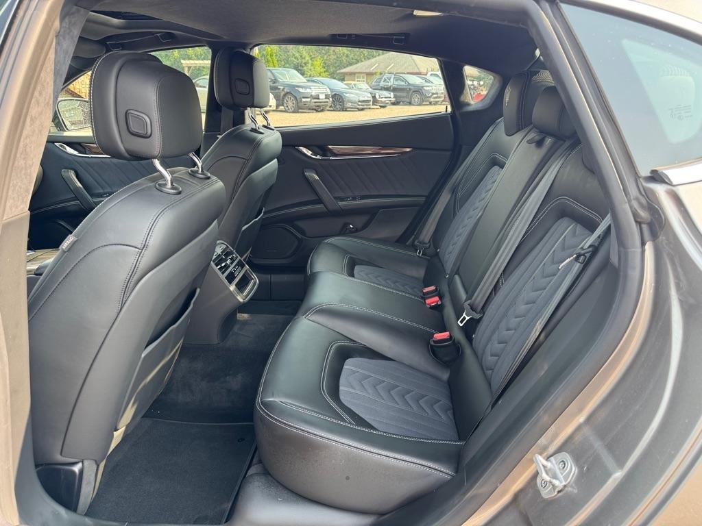 Maserati Quattroporte S Q4 GranLusso 3.0L 2021
