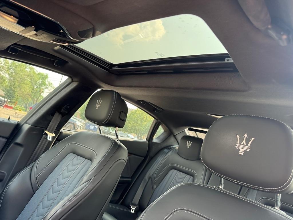 Maserati Quattroporte S Q4 GranLusso 3.0L 2021