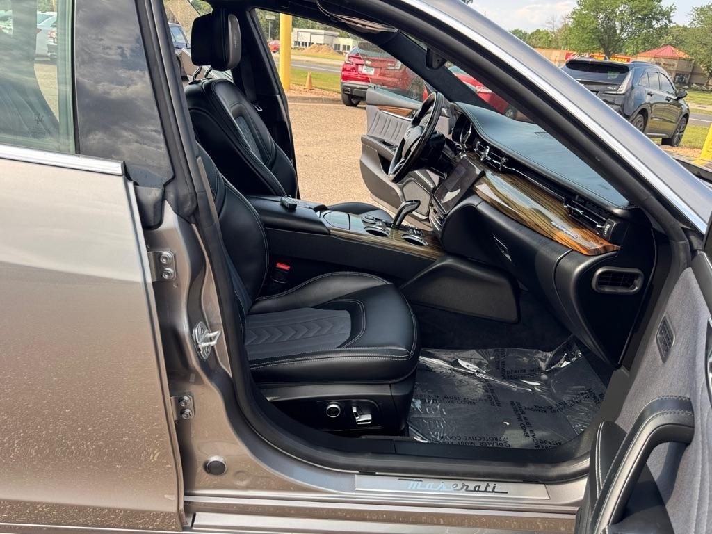Maserati Quattroporte S Q4 GranLusso 3.0L 2021